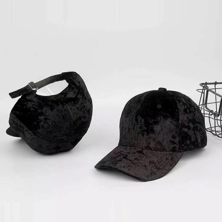 Veda | Velvet Cap